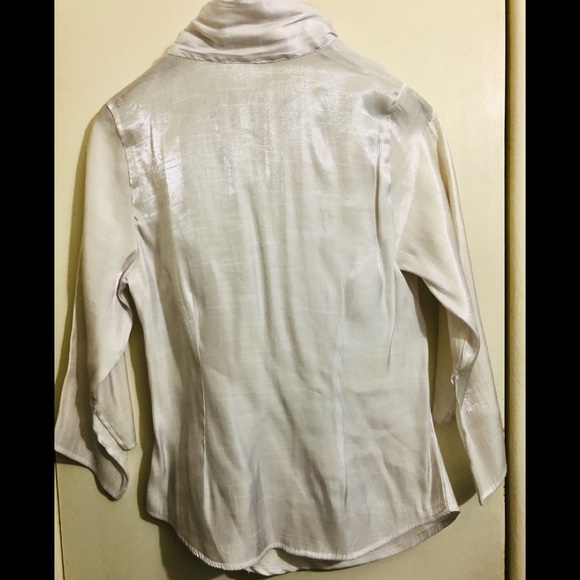 White Shinny Blouse - Picture 2 of 3